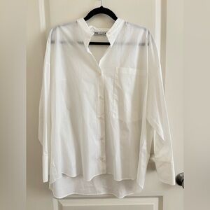 Zara White Button-Up Shirt L